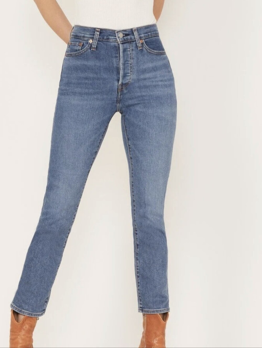 Levi's Premium Wedgie Straight Jeans High Rise Button Fly 24x27 Medium Wash